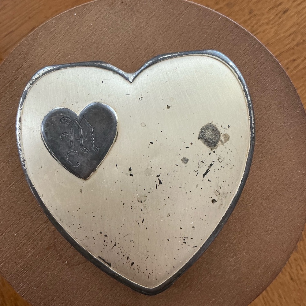 Antique Sterling Silverplated  Heart powered compact MGJ